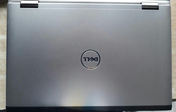 Dell vostro i3 IInd Hand Price Rs.15000